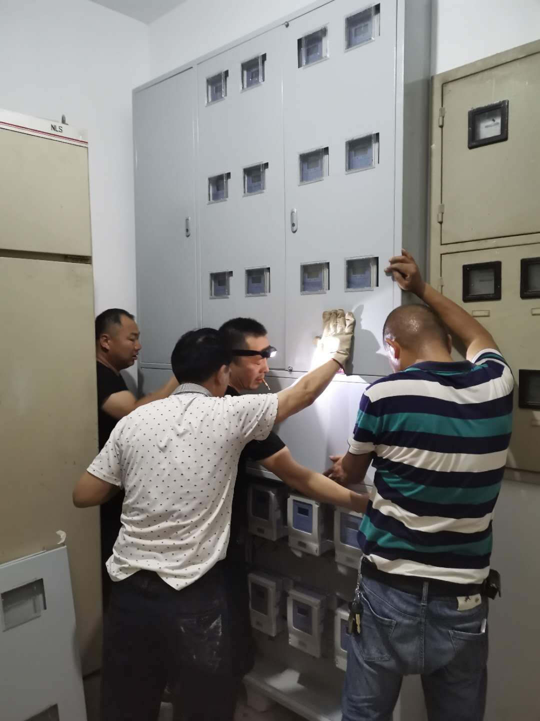 威胜卡式预付费电表